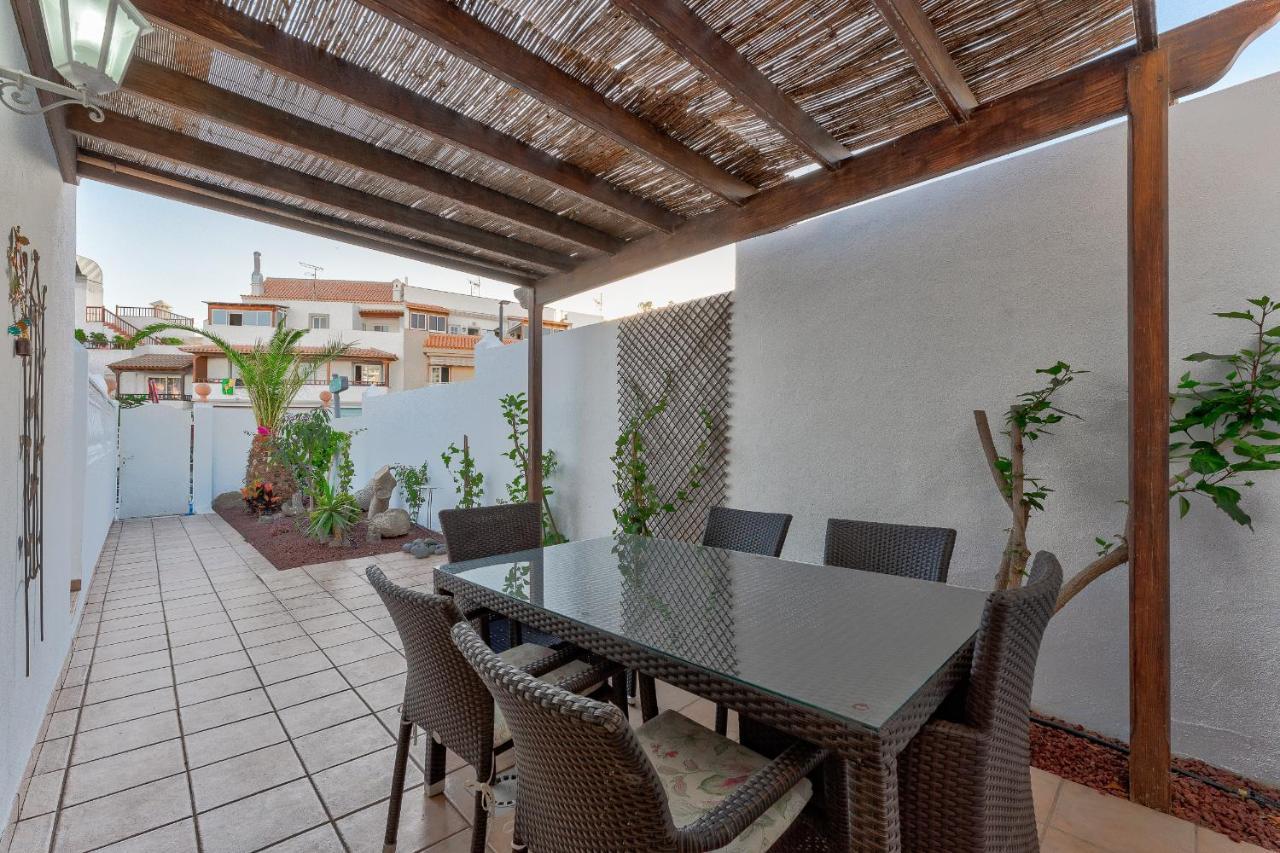 Marvelous Holiday Home - Villa La Caleta 아데제 외부 사진