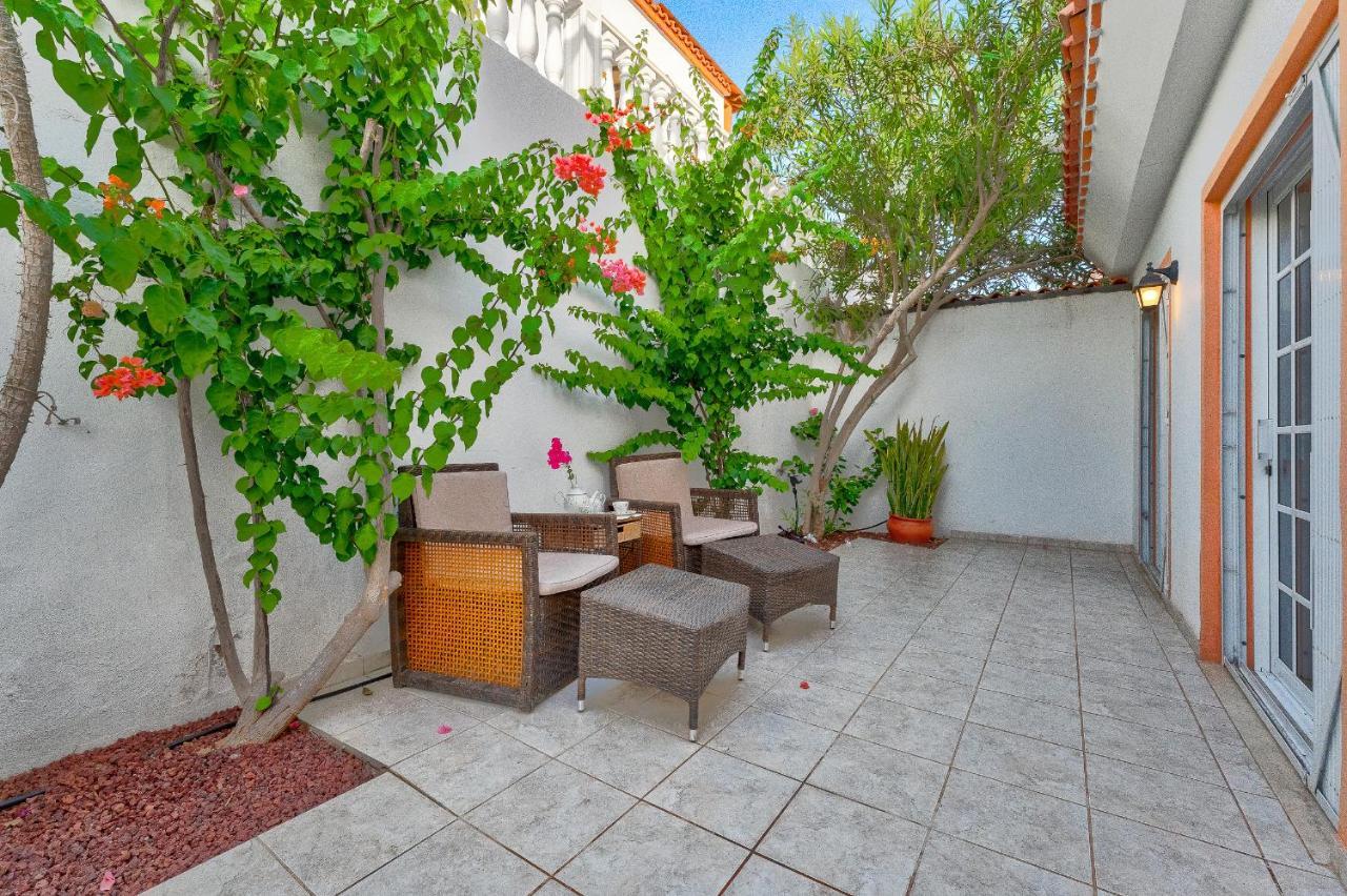 Marvelous Holiday Home - Villa La Caleta 아데제 외부 사진